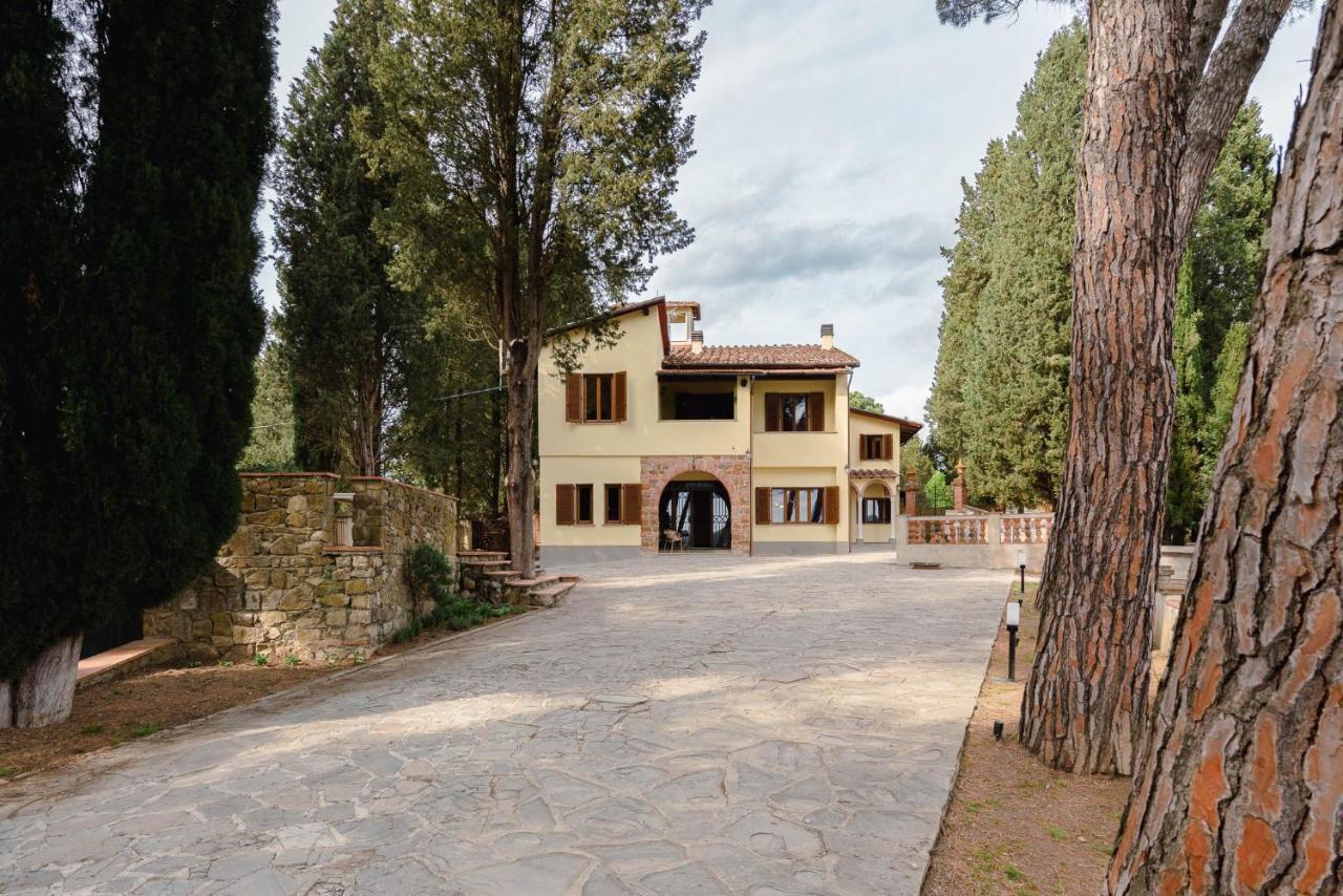 Riccimballa Luxury House อิมปรูเนตา ภายนอก รูปภาพ